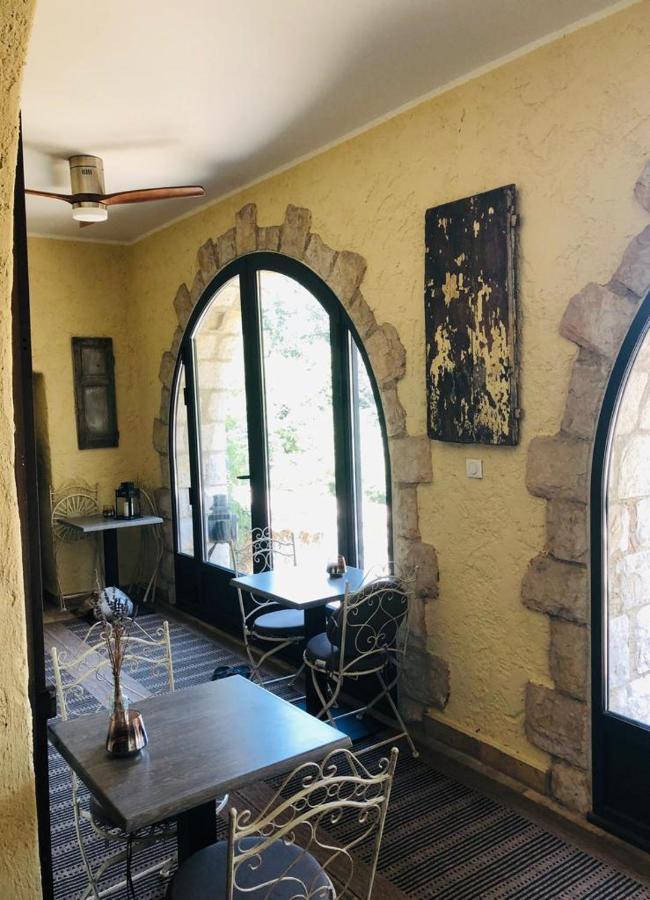 B&B Oasis Des Lavandes - Chambre Coqueliot Вильнёв-ле-Авиньон Экстерьер фото