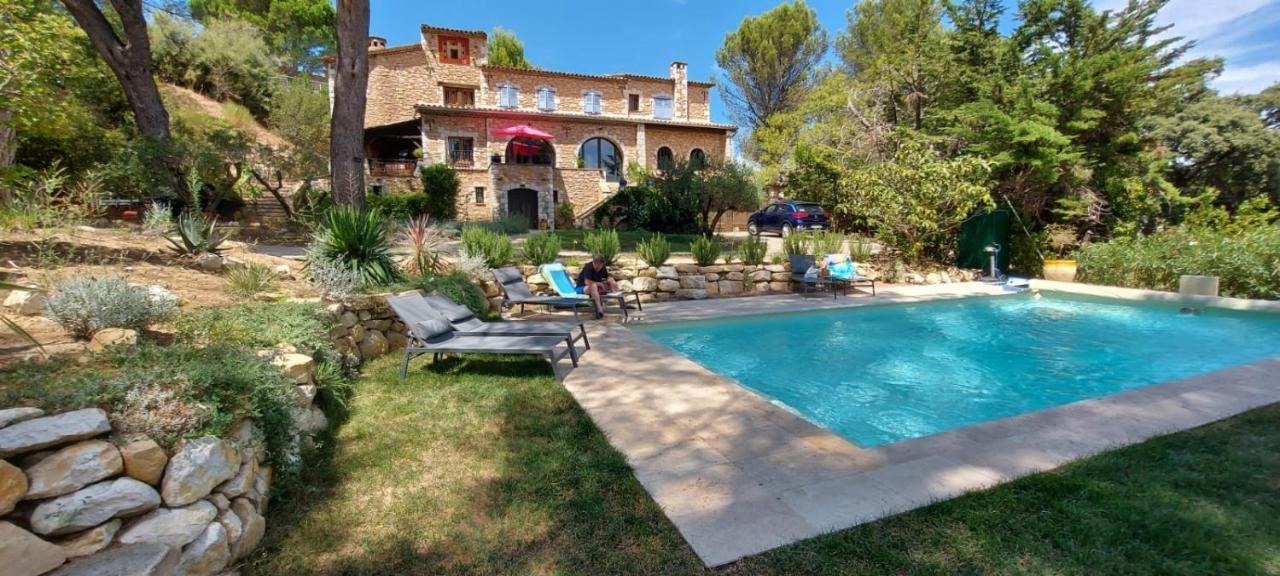 B&B Oasis Des Lavandes - Chambre Coqueliot Вильнёв-ле-Авиньон Экстерьер фото
